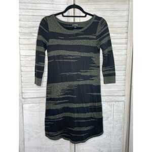 𝅺Express Long Sleeve Black and Green Sweater Dress Size Small